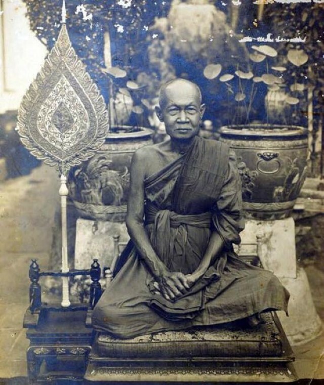 LP Nak of Wat Arun